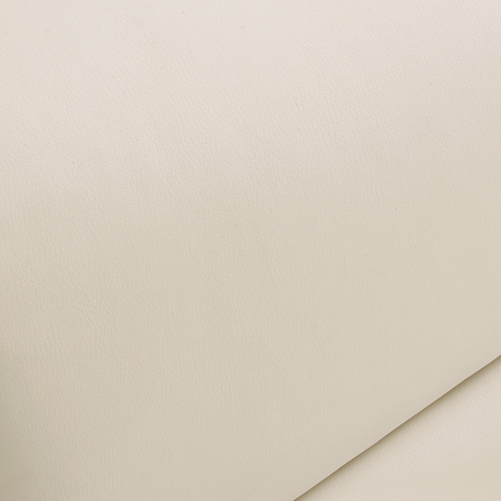 #color_cream-white#size_medium-wide
