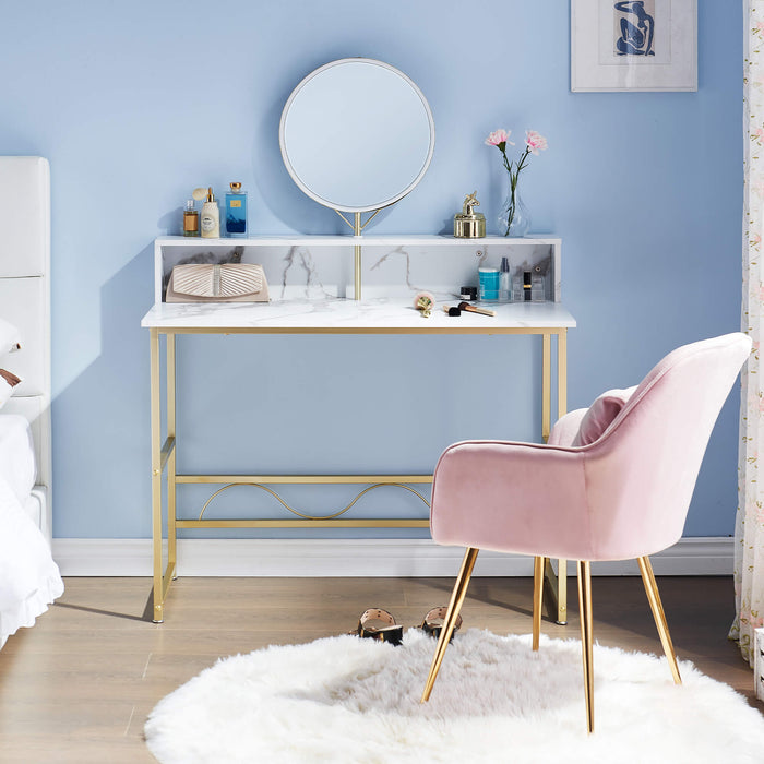Vanity with chair and mirror new arrivals